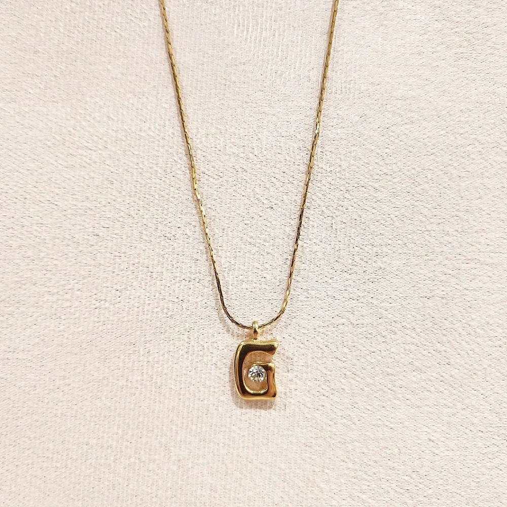 Auth GIVENCHY Gold Hardware G Rhinestones Necklace - Picture 4 of 10